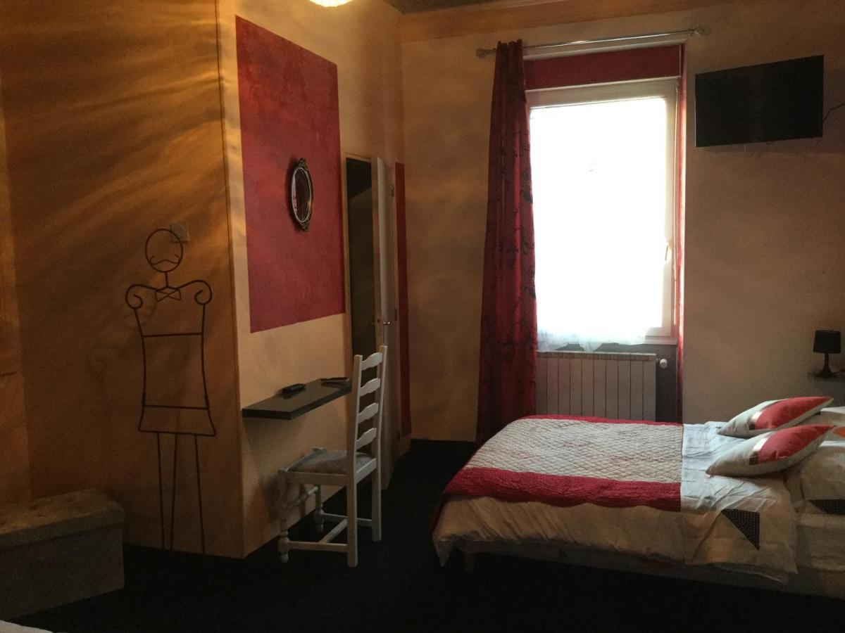 Hotel Le Kamelia à Salles  Extérieur photo